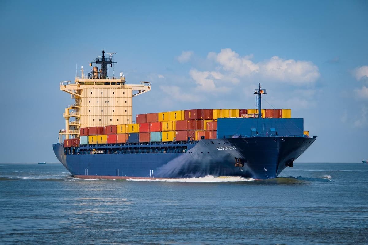 What is Reusable Transport Packaging